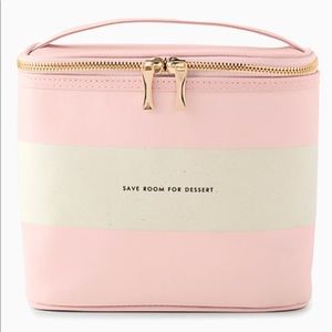 💕ISO💕 Kate Spade Pink Lunch